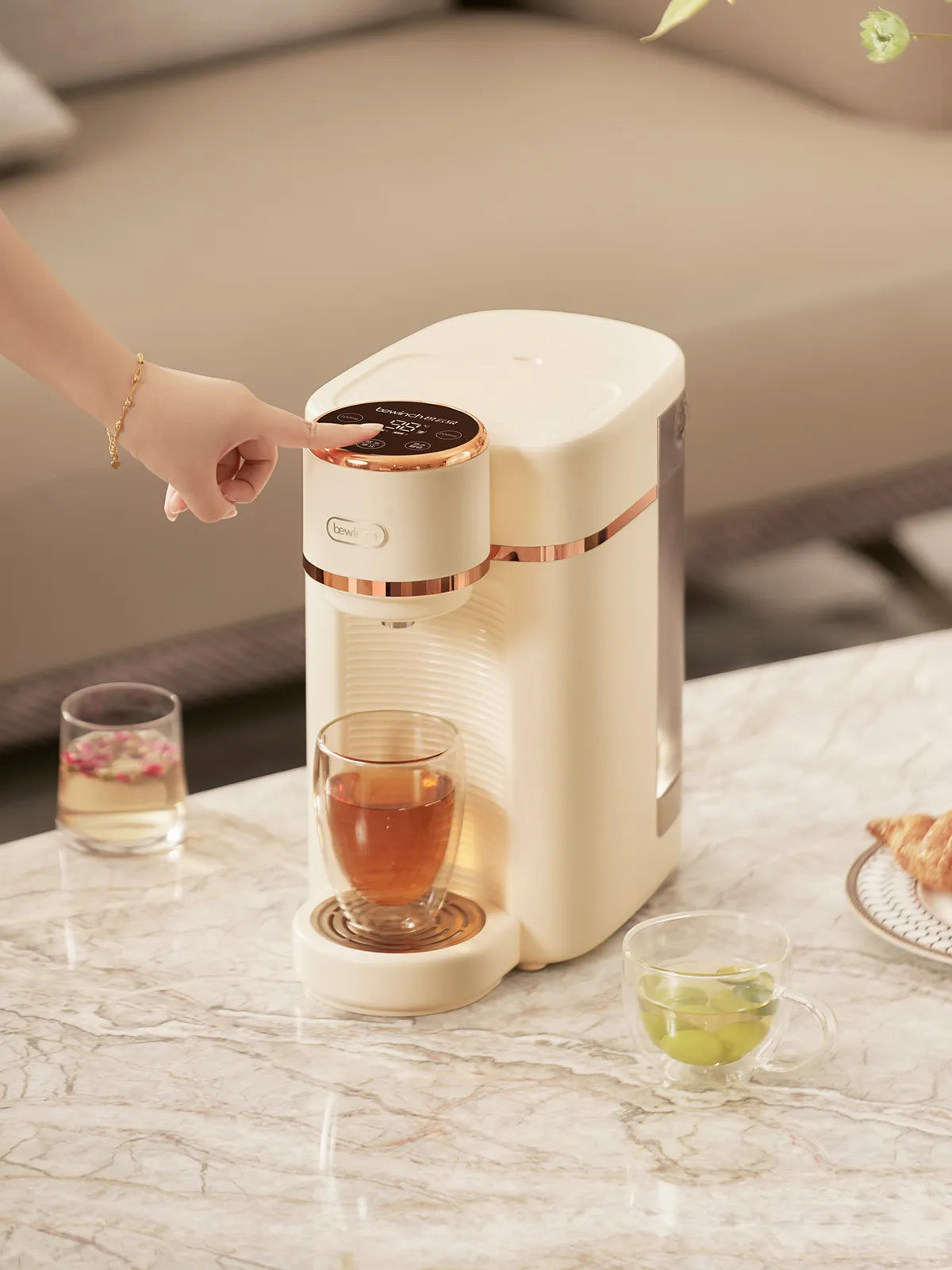 Bewinch M3Pro Ultrafiltration Water Dispenser – Instant Hot/Cold & Sterilized, 3-Temp Faucet for Kitchen | All-in-One Gift-Ready Design U307